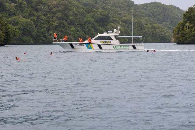 The Euatel, Kabekl M’tal and Bul provide littoral fishery protection.