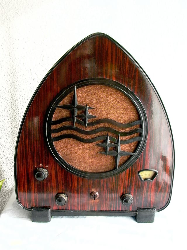 Philips 'Chapel' radio model 930A, 1931