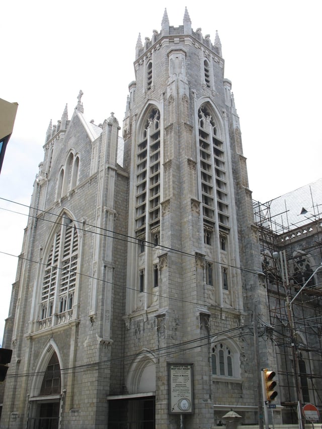 Historic Gothic Rosary Church at the corner of Henry and Park Streets 2008