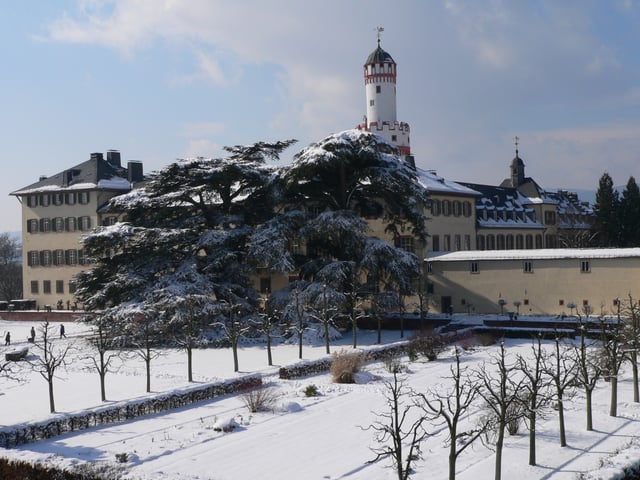 White Tower, viewed from Loewengasse 7.