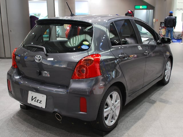 Facelifted Toyota Vitz RS in Japan.