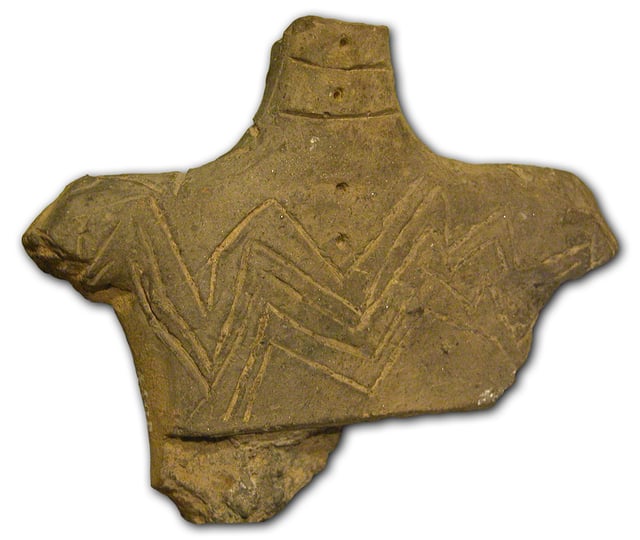 Anthropomorphic Neolithic figurine
