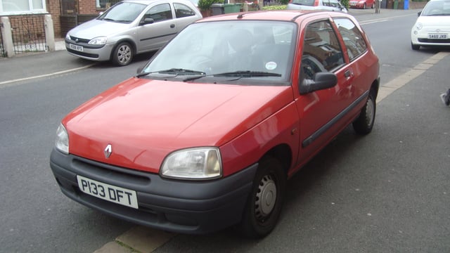 Phase 3 Clio (1996-98)