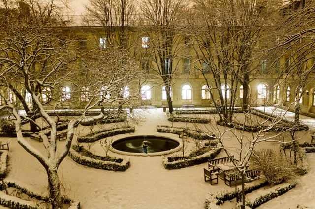 The school's Cour aux Ernests under a coat of snow.