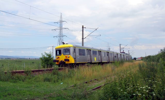 Regio train in Prejmer (Tartlau)