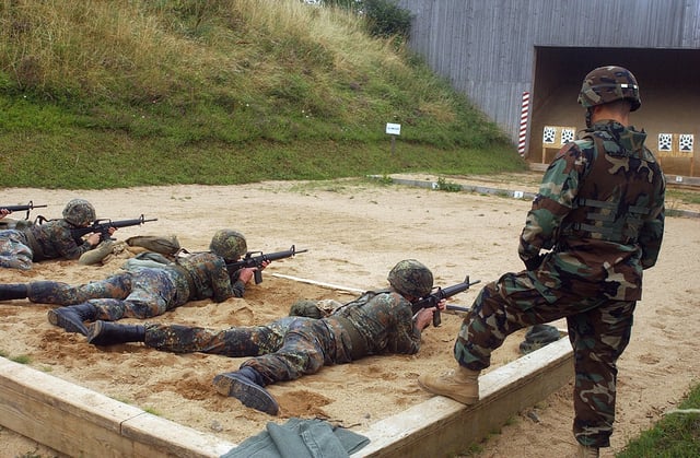 German Army soldiers of the 13th Panzergrenadier Division qualify with the M16A2 at Würzburg, as part of a partnership range with the U.S. 1st Infantry Division