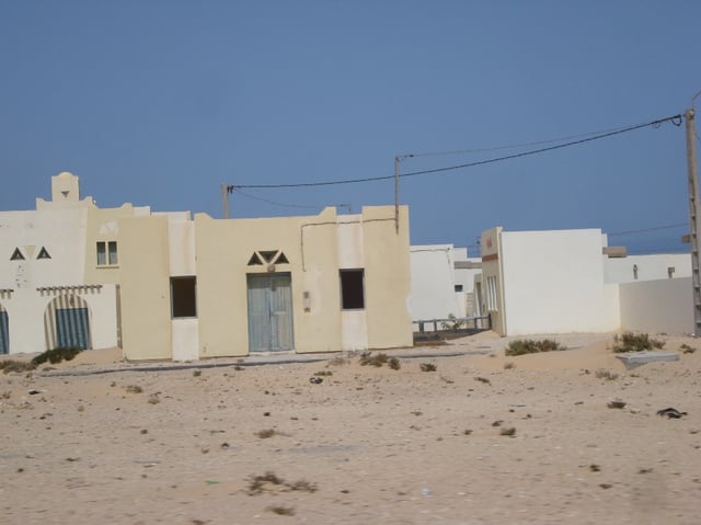 Morocco built several empty towns in Western Sahara, ready for refugees returning from Tindouf