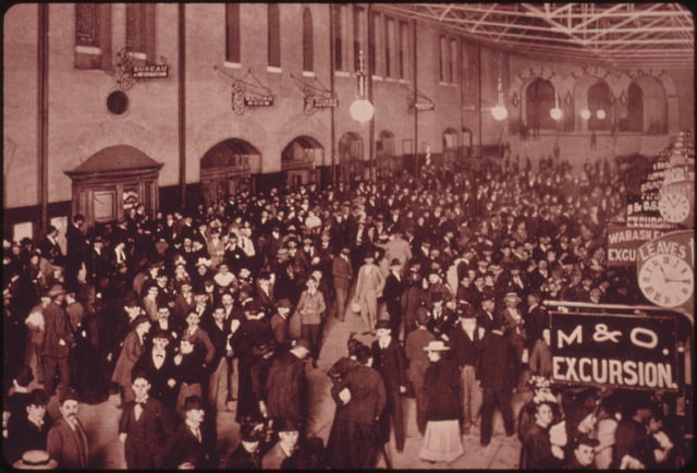 Union Station in St. Louis was the largest and busiest train station in the world when it opened in 1894.