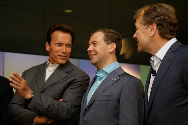 Schwarzenegger with Russian President Dmitry Medvedev and Cisco CEO John Chambers
