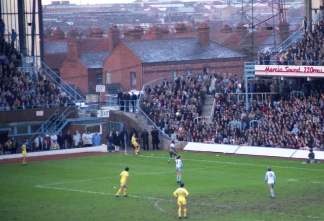 An advert for Mercia Sound at Highfield Road, Coventry in 1982