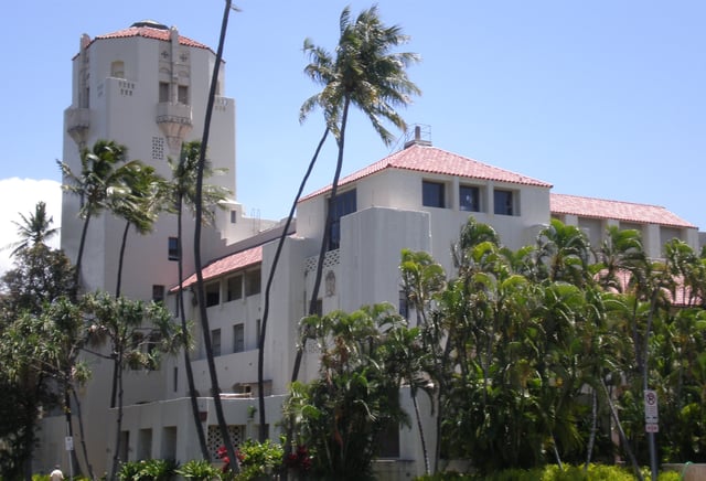 Completed in 1928, Honolulu Hale is the city and county seat