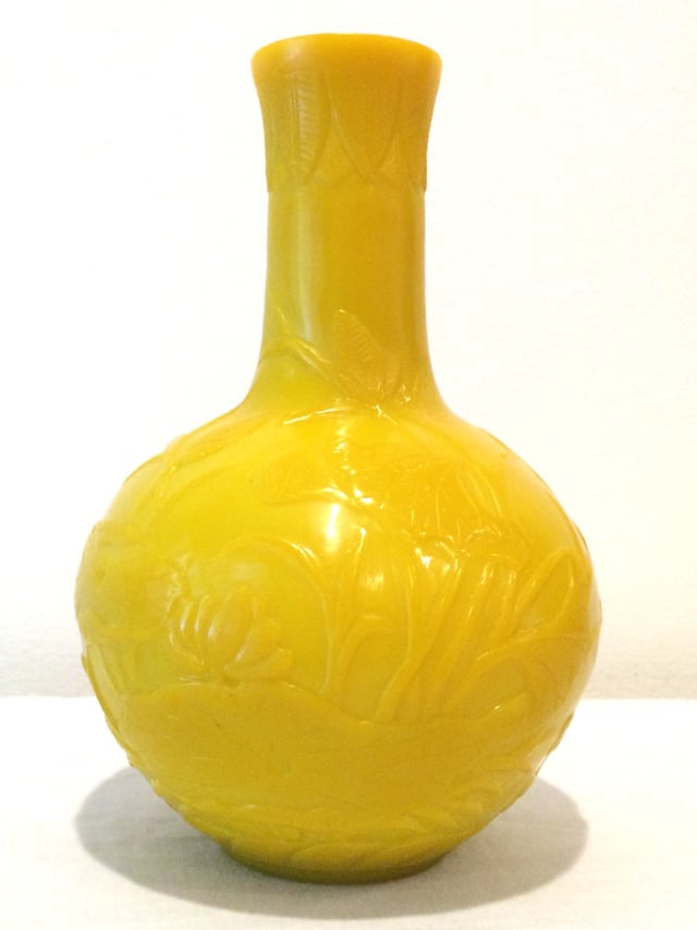 A Daoguang period Peking glass vase. The vase is colored in "Imperial Yellow", which was popular due to its association with the Qing imperial dynasty.