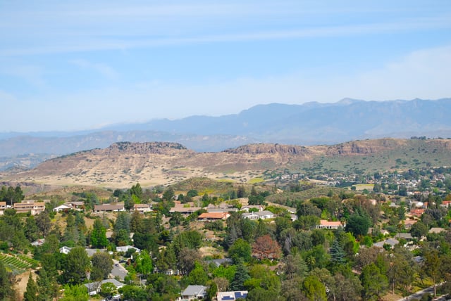 Mount Clef Ridge is a 1,076 ft volcanic mountain.