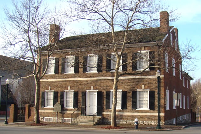 The Mary Todd Lincoln House, completed in 1832