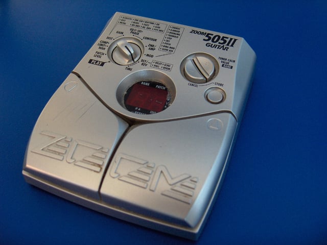 The Zoom 505 multi-effect pedal