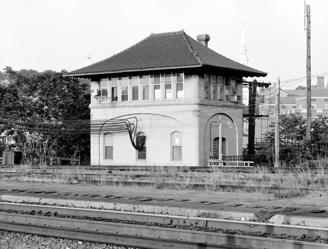 Promenade Street Tower, opened in 1909, controlled the eastern approaches to Providence Union Station. It operated into the Amtrak era, and was closed in 1986.