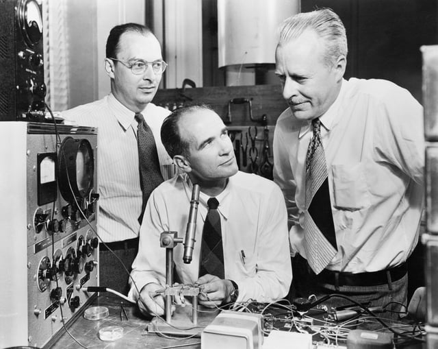 John Bardeen, William Shockley and Walter Brattain at Bell Labs, 1948
