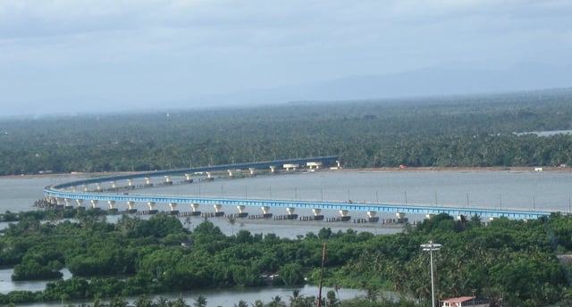 Vembanad Rail Bridge is the longest railway bridge in India