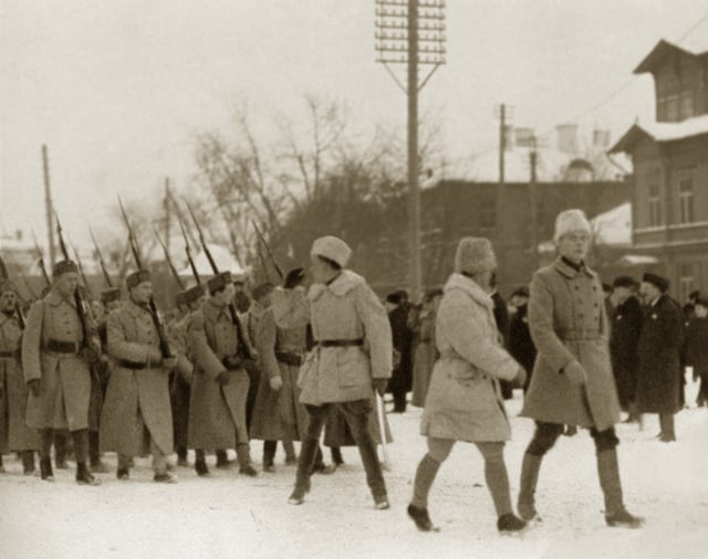 Finnish volunteers arrive in Tallinn, Estonia - a period summarized as Heimosodat.