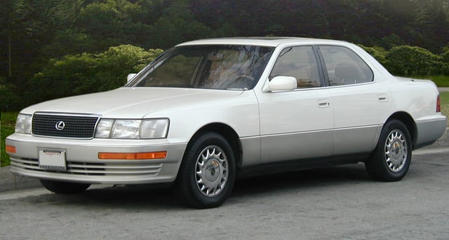 LS 400 sedan launched in 1989