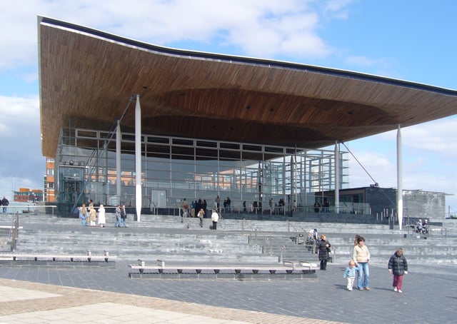 The Senedd (National Assembly building), designed by Richard Rogers, opened on St David's Day (1 March) 2006.
