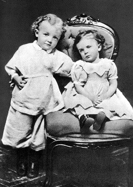An image of Lenin at the age of three