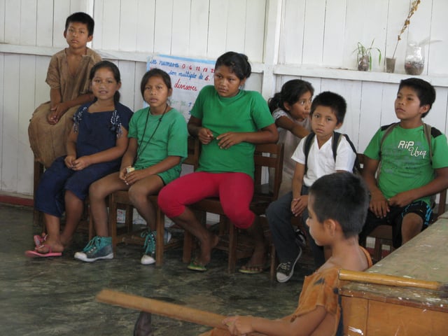 Asháninka children in school