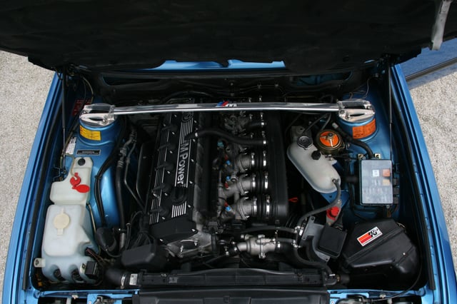 BMW M88/3 straight-six engine