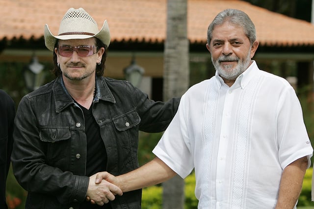 Bono with then-President Lula da Silva of Brazil in 2006