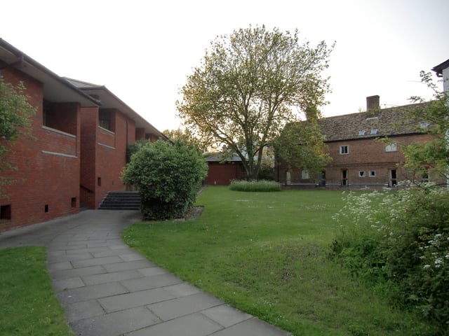 Buckingham Court