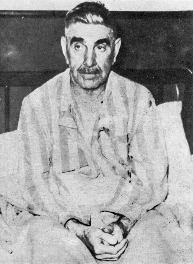 Ante Pavelić in hospital in Ciudad Jardín Lomas del Palomar, Buenos Aires, recovering after the assassination attempt