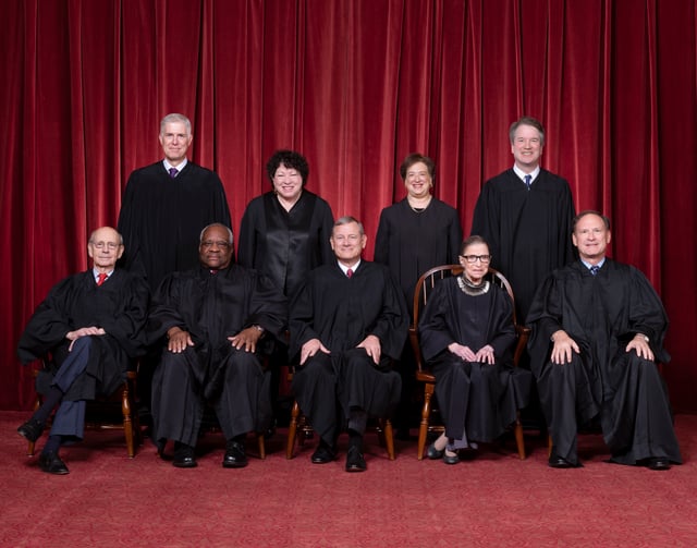 The current Roberts Court justices (since October 2018):Front row (left to right): Stephen Breyer, Clarence Thomas, Chief Justice John Roberts, Ruth Bader Ginsburg, and Samuel Alito. Back row (left to right): Neil Gorsuch, Sonia Sotomayor, Elena Kagan, and Brett Kavanaugh.
