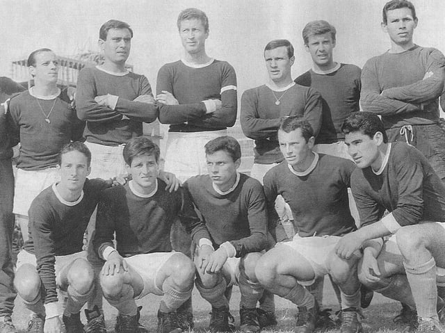 Managed by Héctor Guidi, Lanús won the Primera B title in 1964