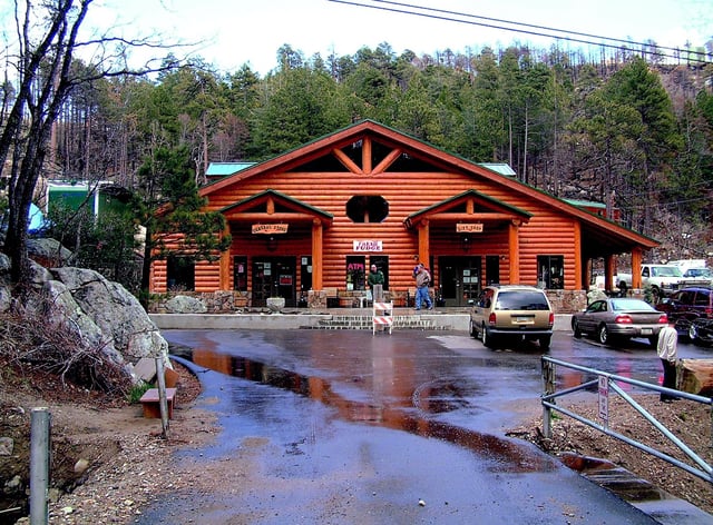 The general store in Summerhaven