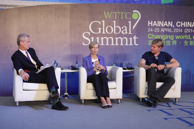 Lomborg (right) with DeAnne Julius (center) and Stephen Sackur (left), at WTTC Global Summit 2014