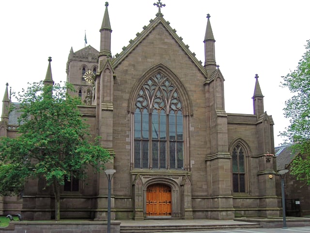 Dundee Parish Church, St Mary's is one of three of the Dundee's City Churches which are joined together; only two function as places of worship: St. Mary's and St. Clement's (the Old Steeple) which can be seen in the background.