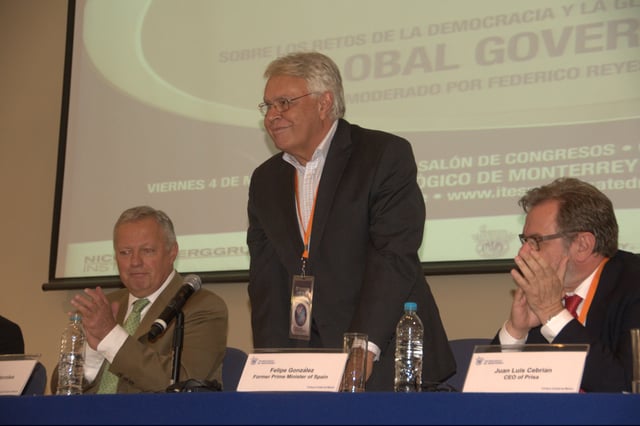 Gonzalez at the Global Governance event at Monterrey Institute of Technology and Higher Education, Mexico City 2012