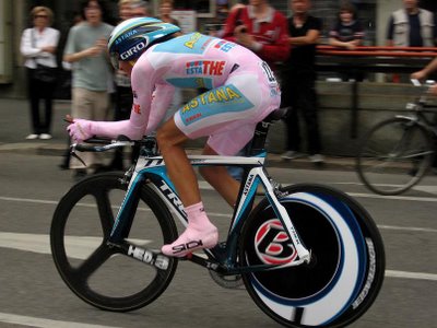 Alberto Contador riding a time trial during the 2008 Giro d'Italia.