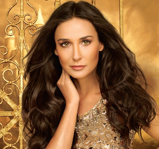 Moore in an advertisement for Swedish cosmetic company Oriflame in 2012