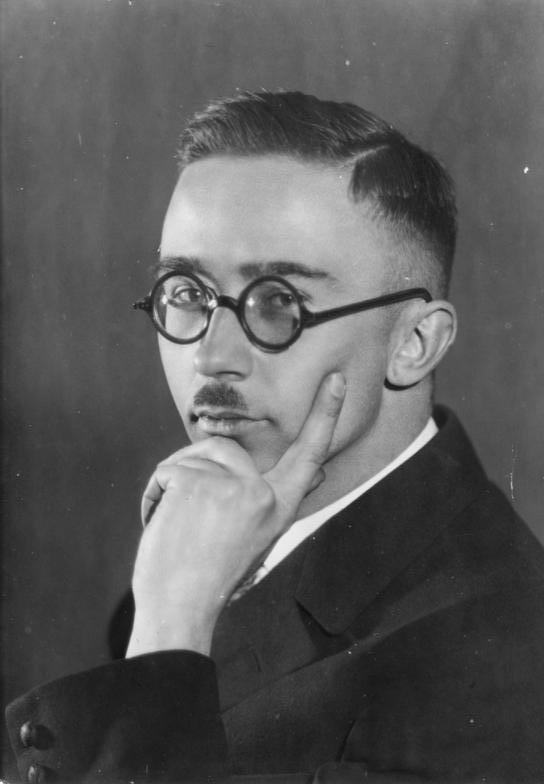 Himmler in 1929. Photograph by Heinrich Hoffmann.