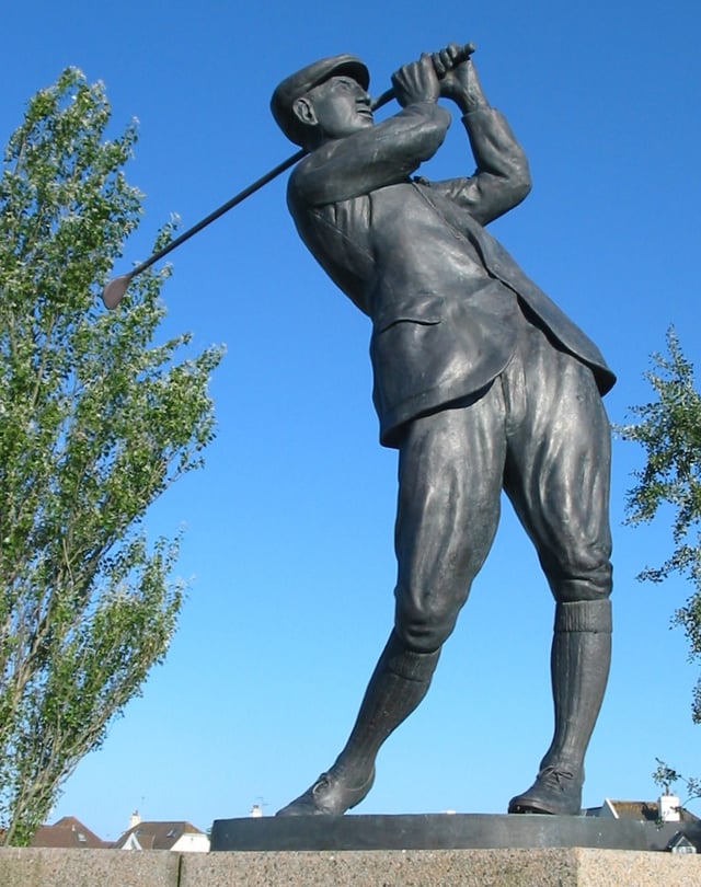 A statue of Jersey golfer, Harry Vardon, stands at the entrance to the Royal Jersey Golf Club