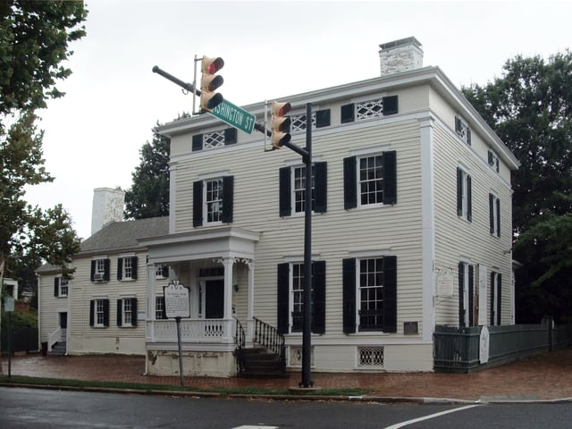 Oronoco Street, Alexandria, Virginia"Lee Corner" properties