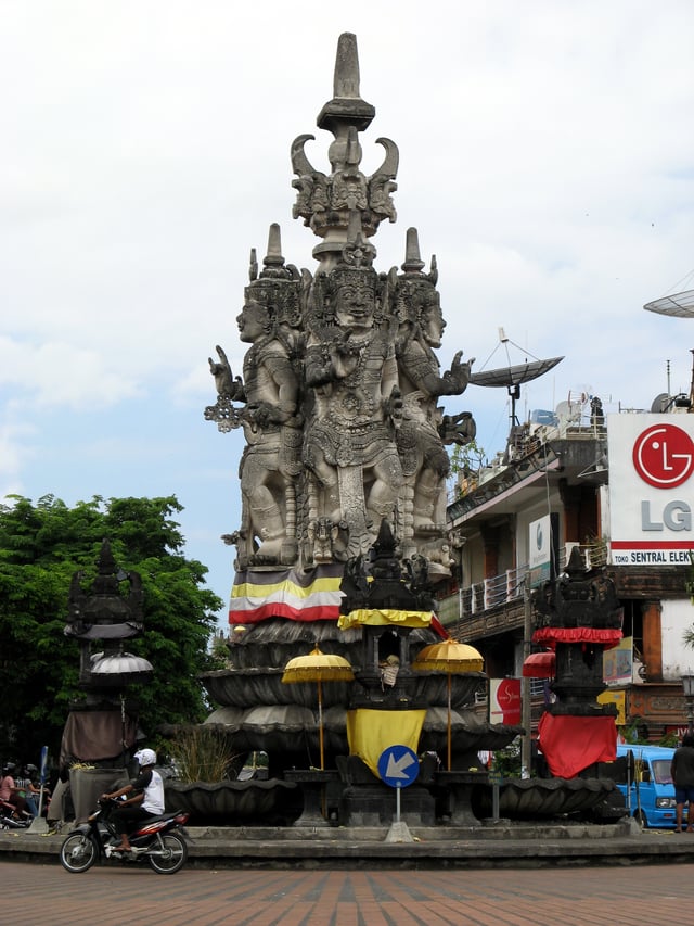 Kandapat Sari statue in Semarapura, one of the old settlements in Bali. Historically, Balinese art and culture is born and based in this town.