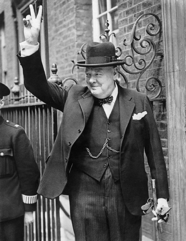 An avid reader of Wells' books, Winston Churchill wrote to the author in 1906, stating "I owe you a great debt", two days before giving an early landmark speech that the state should support its citizens, providing pensions, insurance and child welfare.