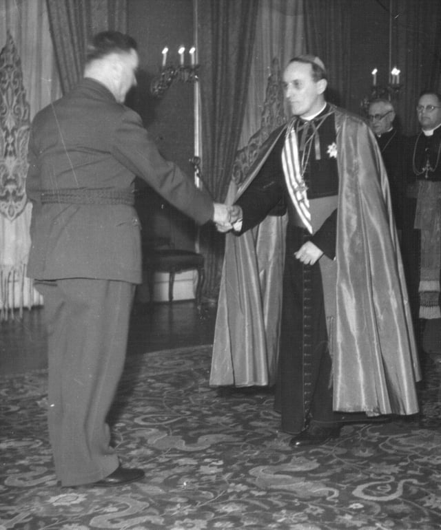 Pavelić with Roman Catholic Archbishop Stepinac (1943)