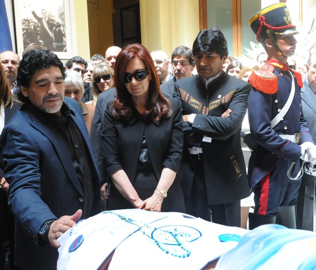 Maradona, Cristina Fernández de Kirchner and Evo Morales, at the funeral of former President of Argentina Néstor Kirchner, husband of former President Cristina Kirchner, 28 October 2010