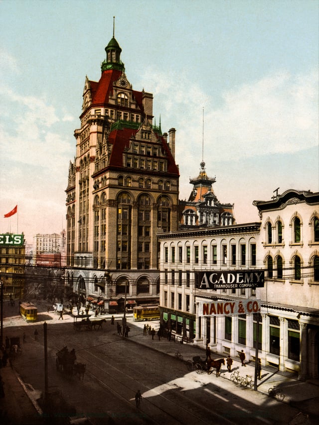 Wisconsin Street with Pabst Building, Milwaukee, 1900