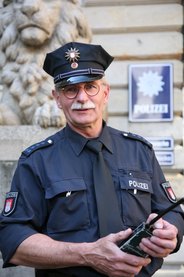German state police officer in Hamburg