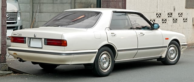 Nissan Cima Cedric in Japan