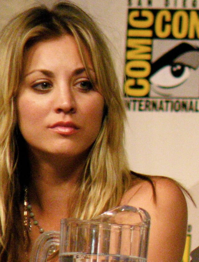 Cuoco at the San Diego Comic-Con in July 2009